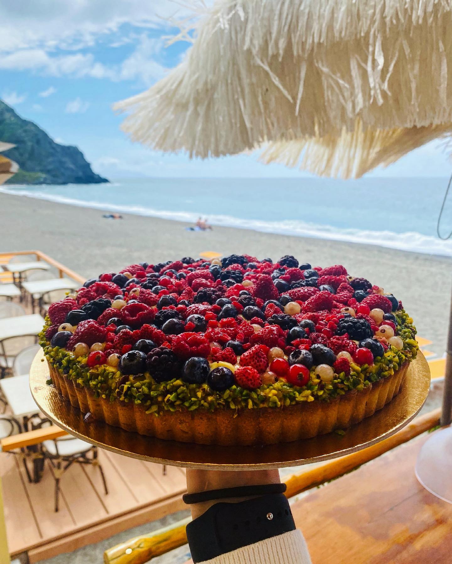 Il dolce della domenica è la nostra #crostatafrangipane ai frutti di bosco!?#cakeoftheday #ristoranteida #spiaggiadeimaronti #instasunday #buonadomenica